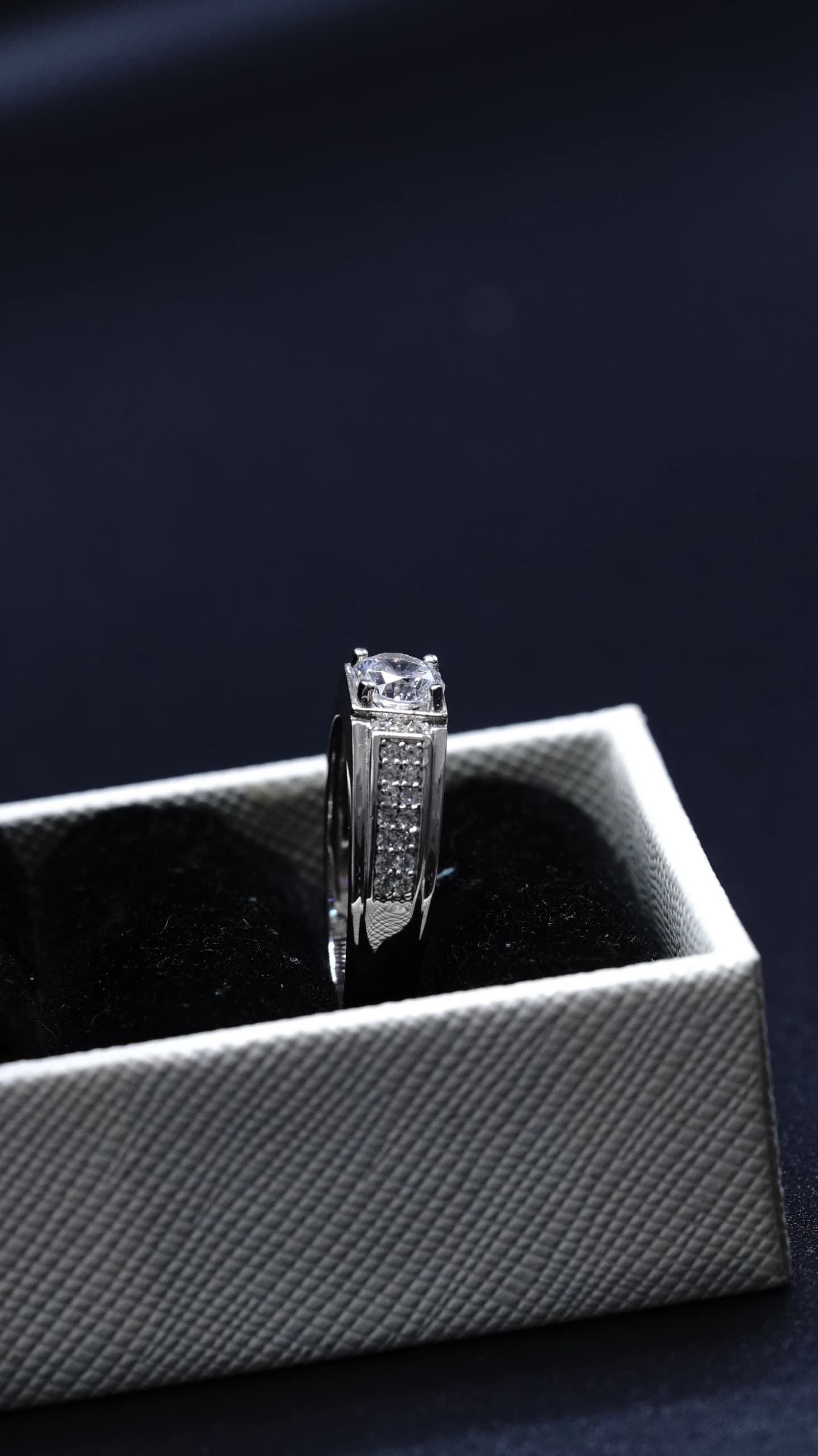 RRD486 – Cincin Lelaki, gambar 3 daripada 4