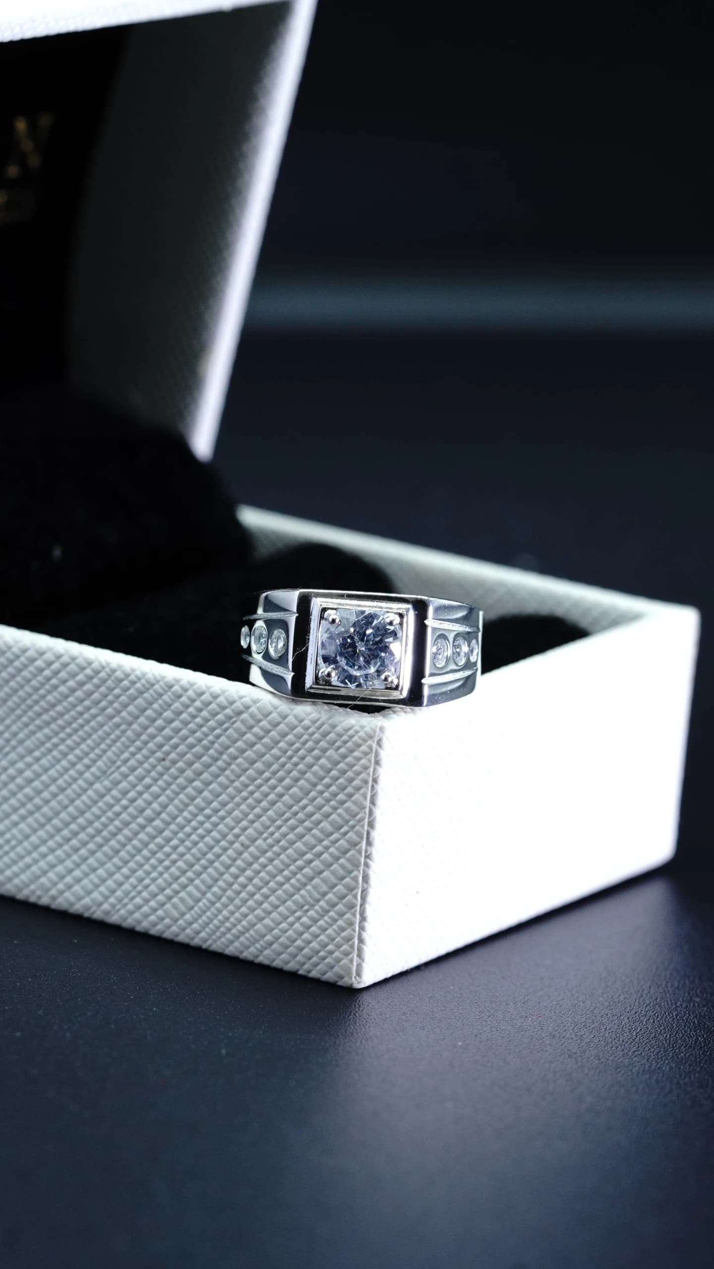 RH3981 – Cincin Lelaki, gambar 4 daripada 4