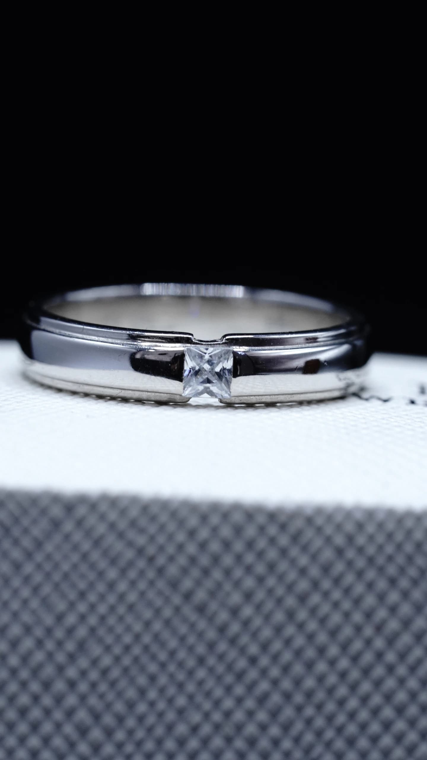 RL100 – Cincin Lelaki, gambar 5 daripada 5
