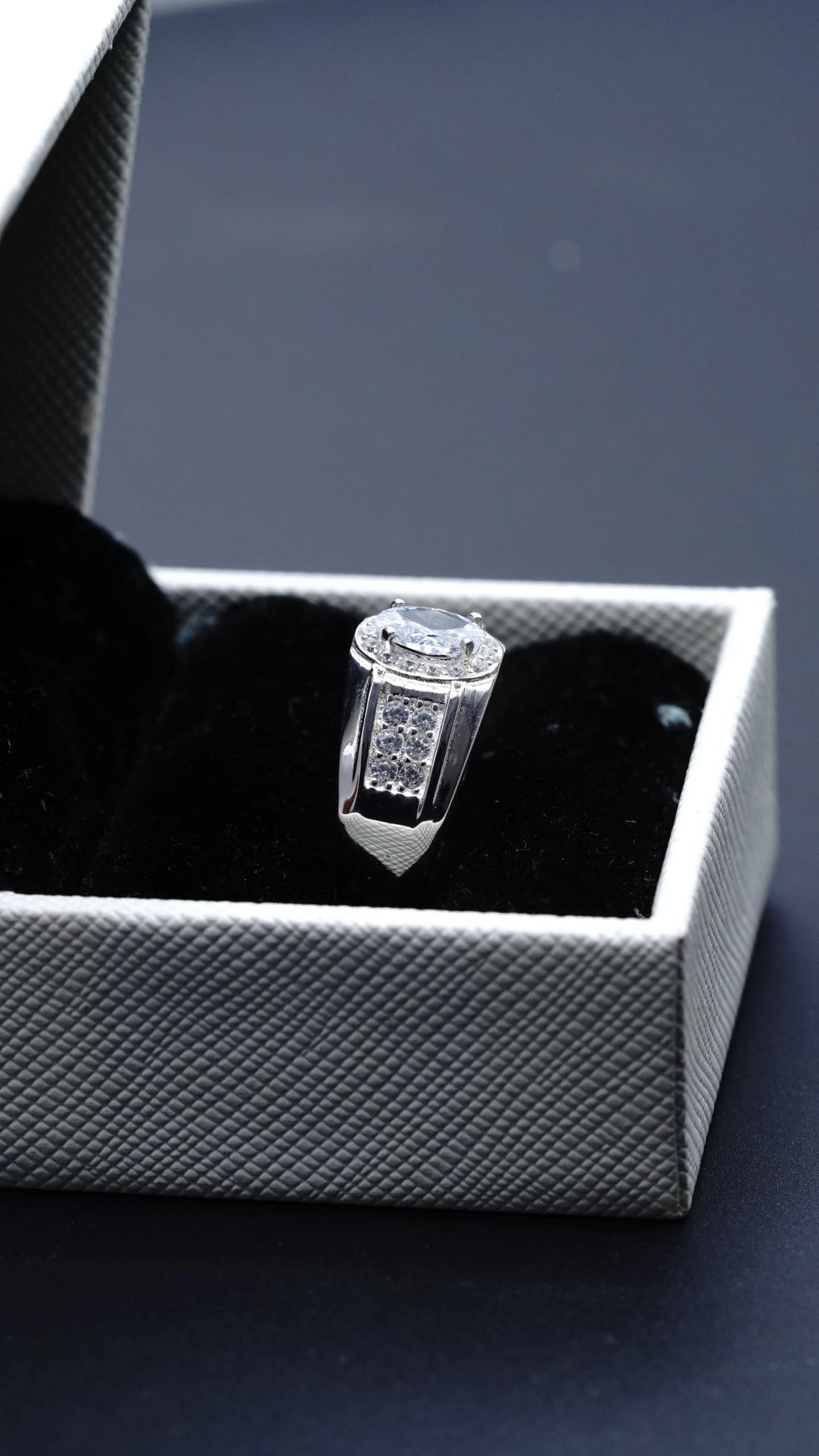 RQ008 – Cincin Lelaki, gambar 2 daripada 4