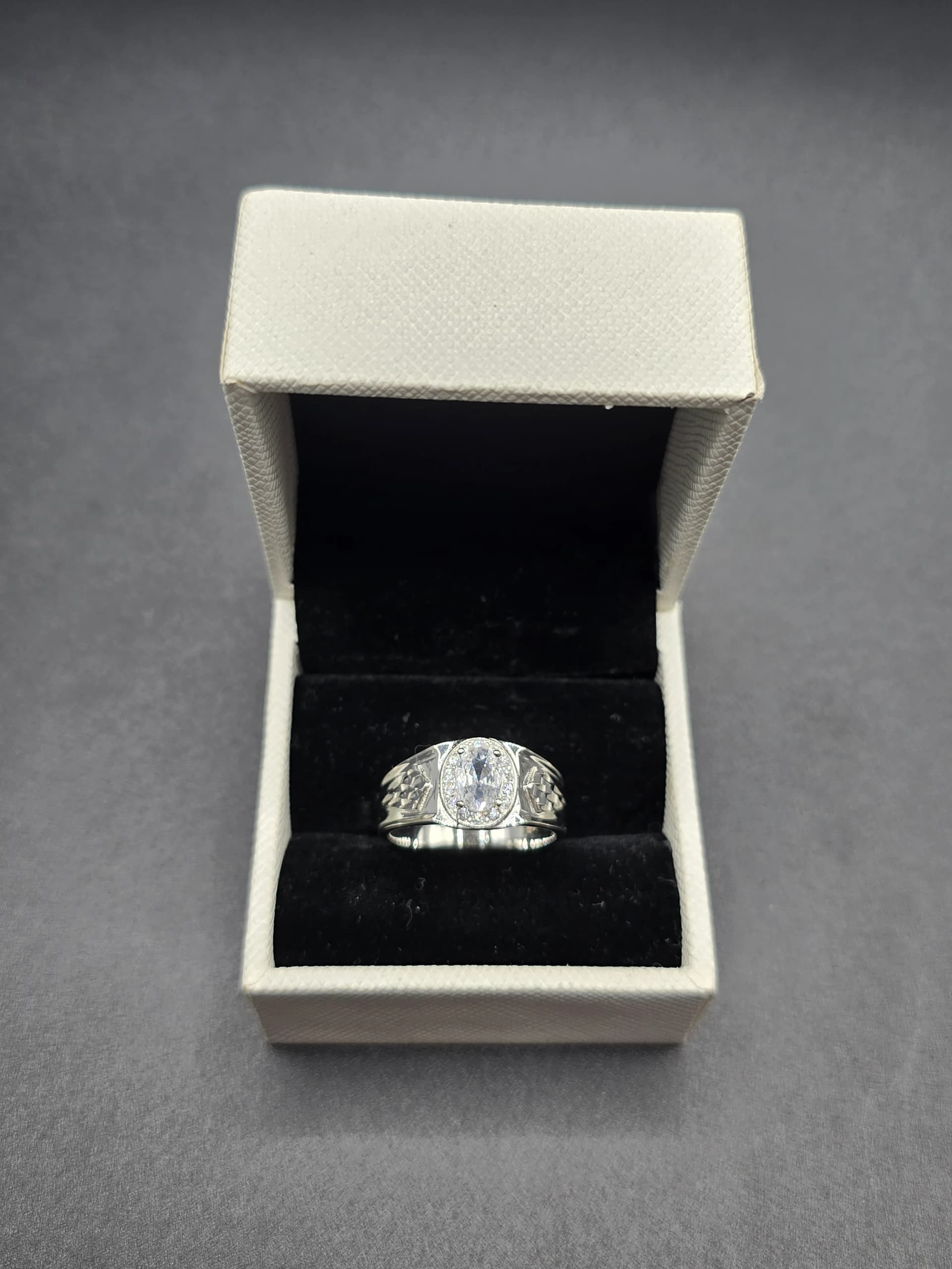 RQ006 – Cincin Lelaki, gambar 1 daripada 6