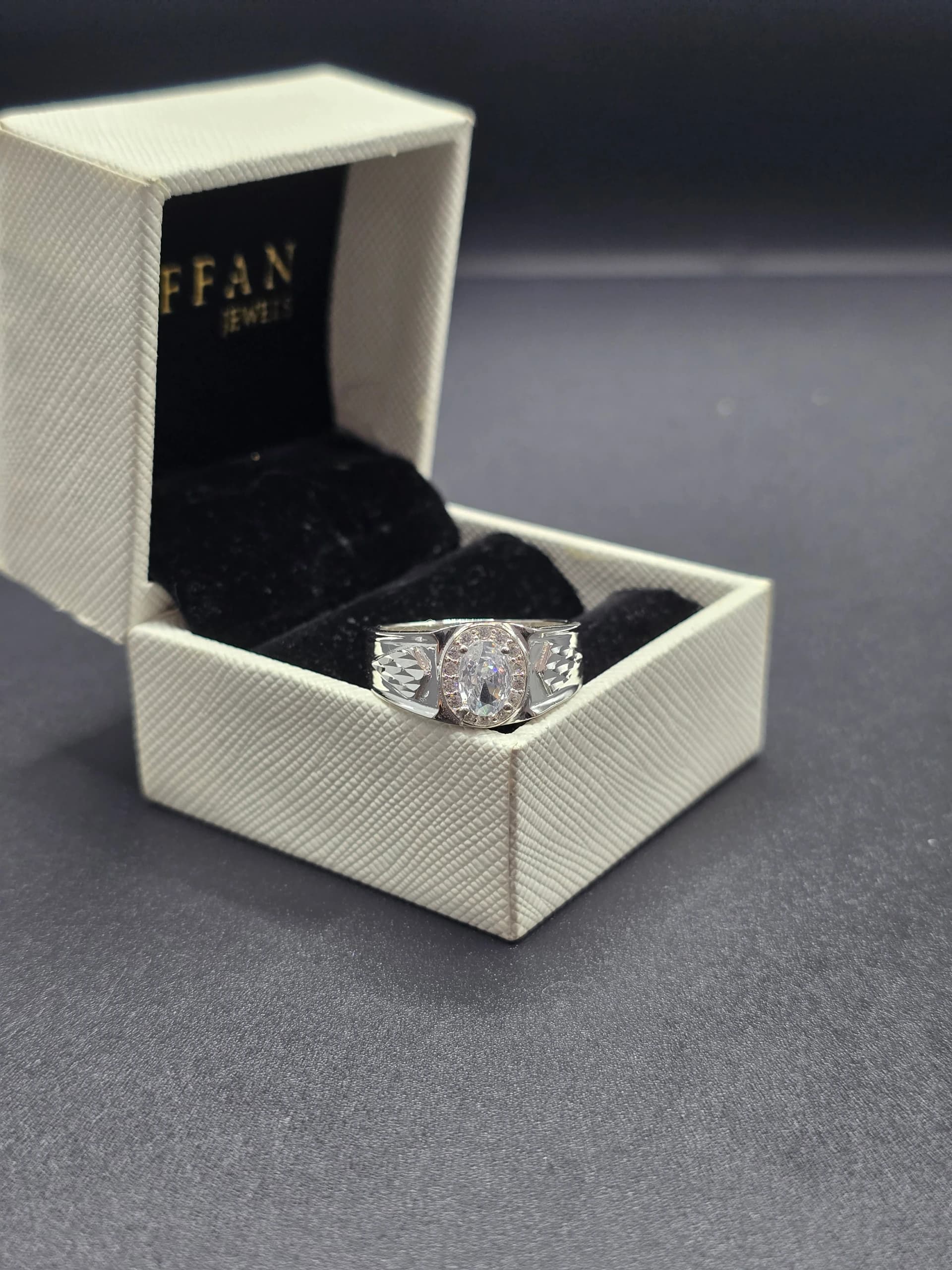 RQ006 – Cincin Lelaki, gambar 3 daripada 6