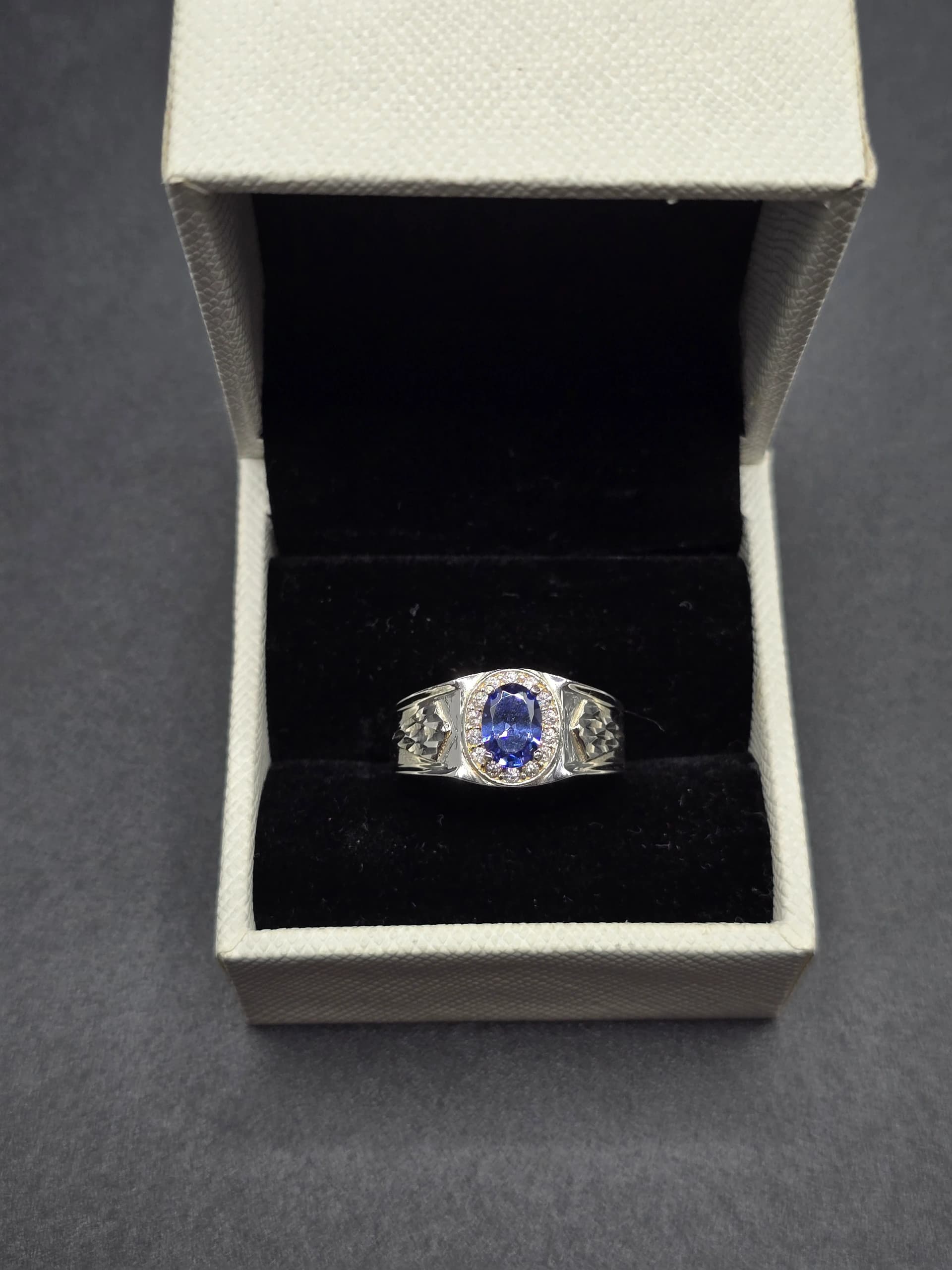 RQ006 – Cincin Lelaki, gambar 4 daripada 6